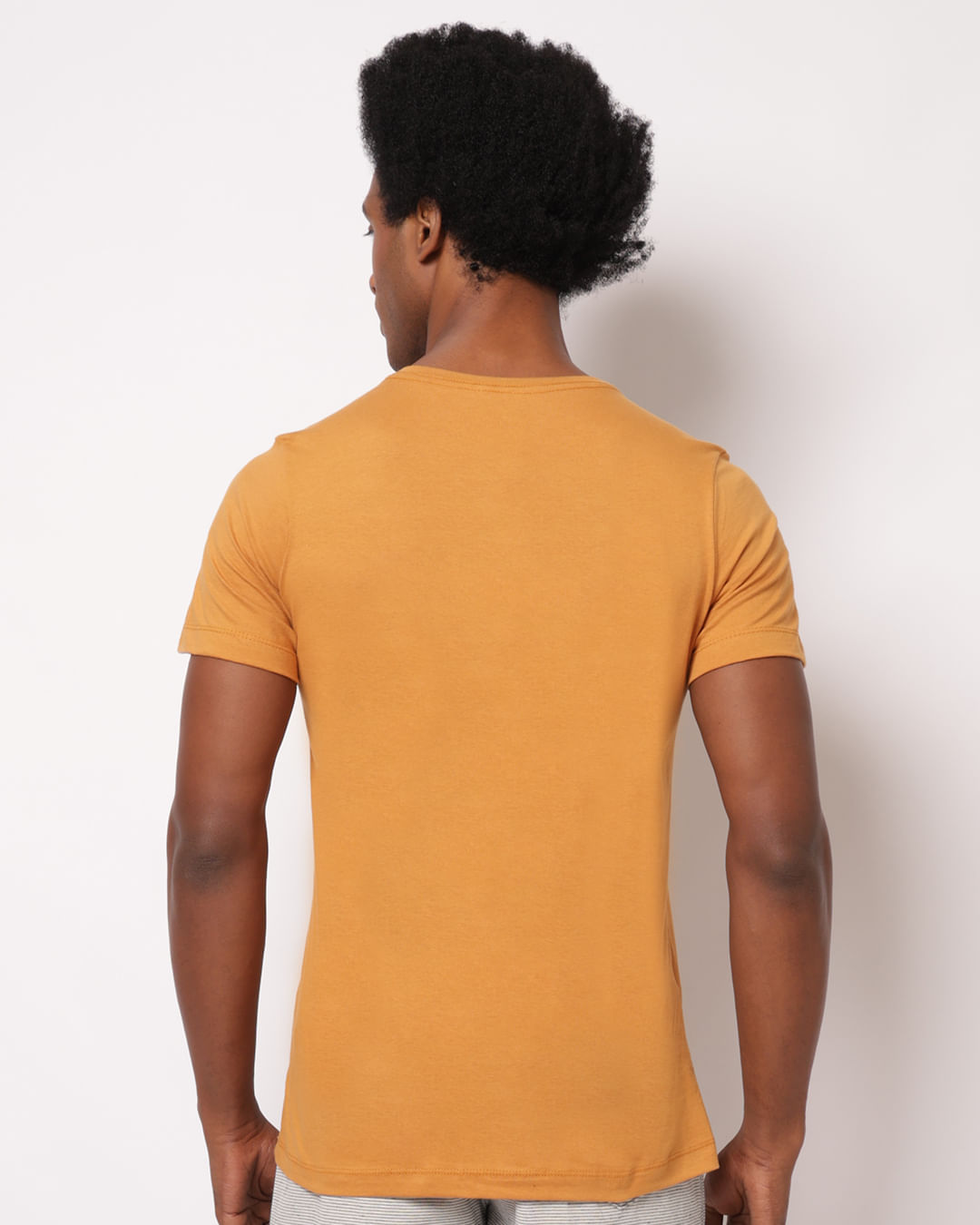 Camiseta-P1-Ref-900-Modal-Pgg---Mostarda