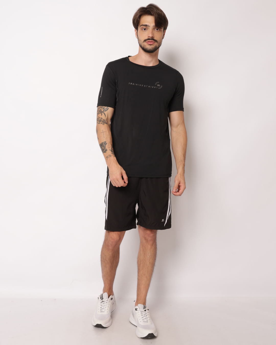 Cam-Bas-Preto-10141455---Preto