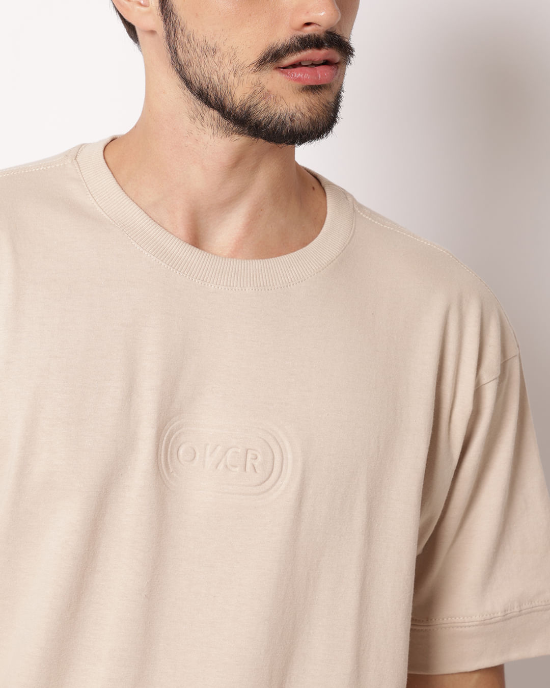 Camiseta-Over-11244322-Emboss---Bege