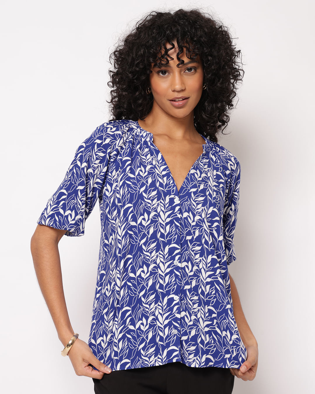 Camisa-430190-Manga-34-Estampada---Azul-Floral