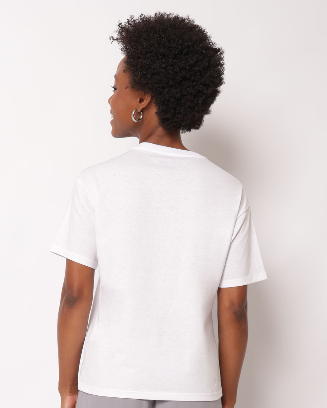 Camiseta-23944-Stitch-Magical-Pg---Branco