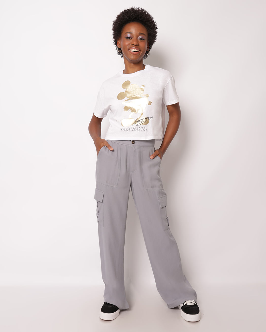 Cropped-23945-Over-Mickey-Dourado-Pg---Branco