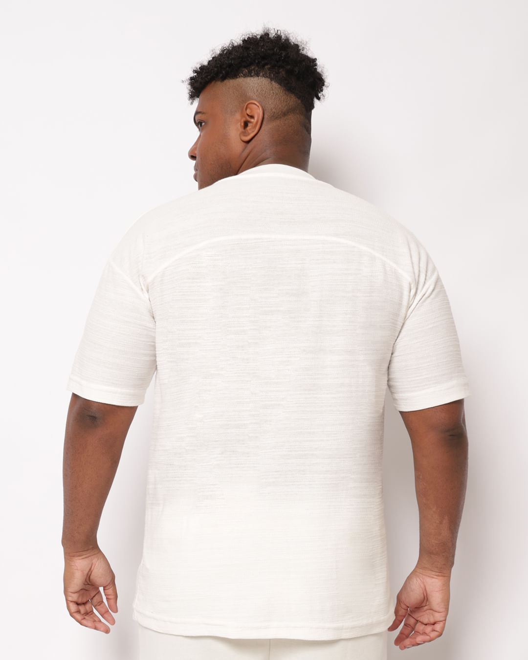 Camiseta-E4539-Dallas-Text-Bord-Off-Plus---Off-White