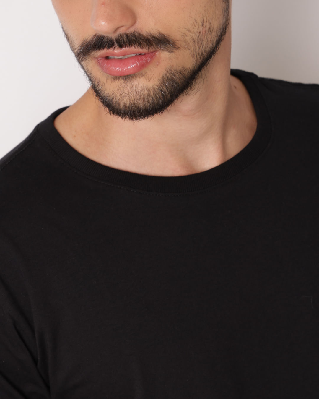 Cami--Basic-R--262090-Gc-Penteado-Pto---Preto