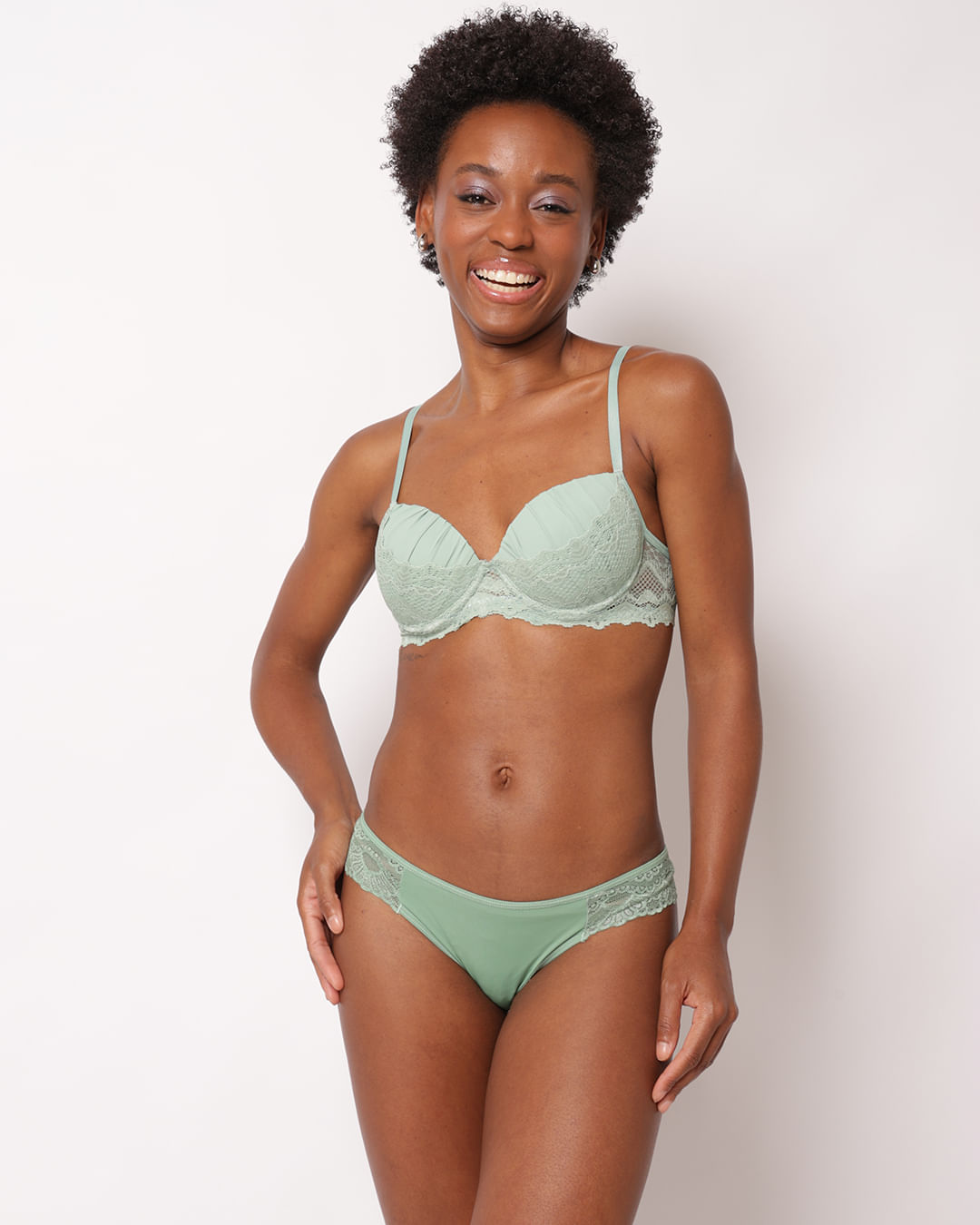 Sout-Base-Micro-Drapeada-E-Renda-535---Verde
