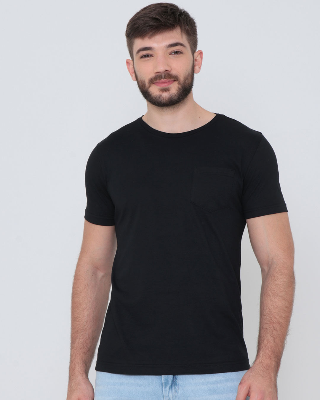 Camiseta-Basica-Bolso-Unico-Preta-