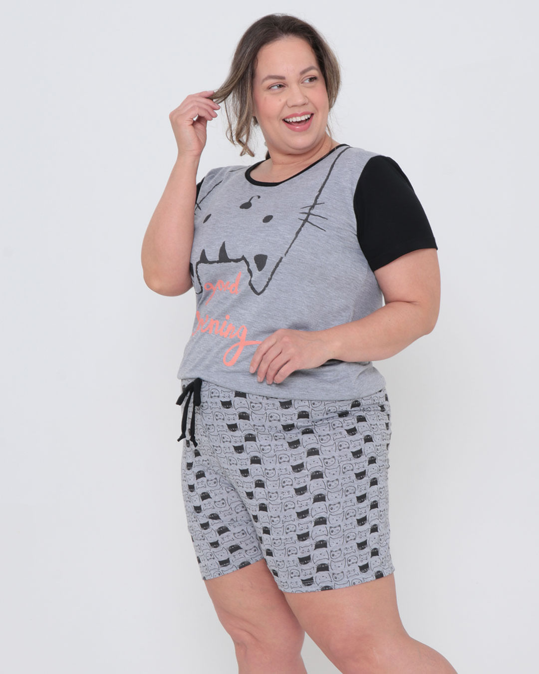 Pijama-Feminino-Curto-Plus-Size-Estampa-Gatos-Cinza-Claro