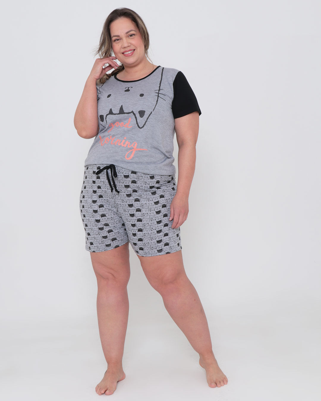 Pijama-Feminino-Curto-Plus-Size-Estampa-Gatos-Cinza-Claro