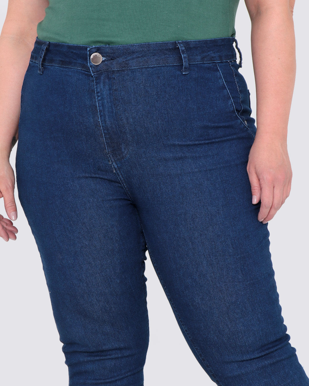 Calca-Jeans-Feminina-Plus-Size-Flare-Azul-Escuro