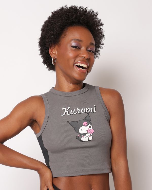 Regata Feminina Cropped Canelada Kuromi com Recorte Cinza P
