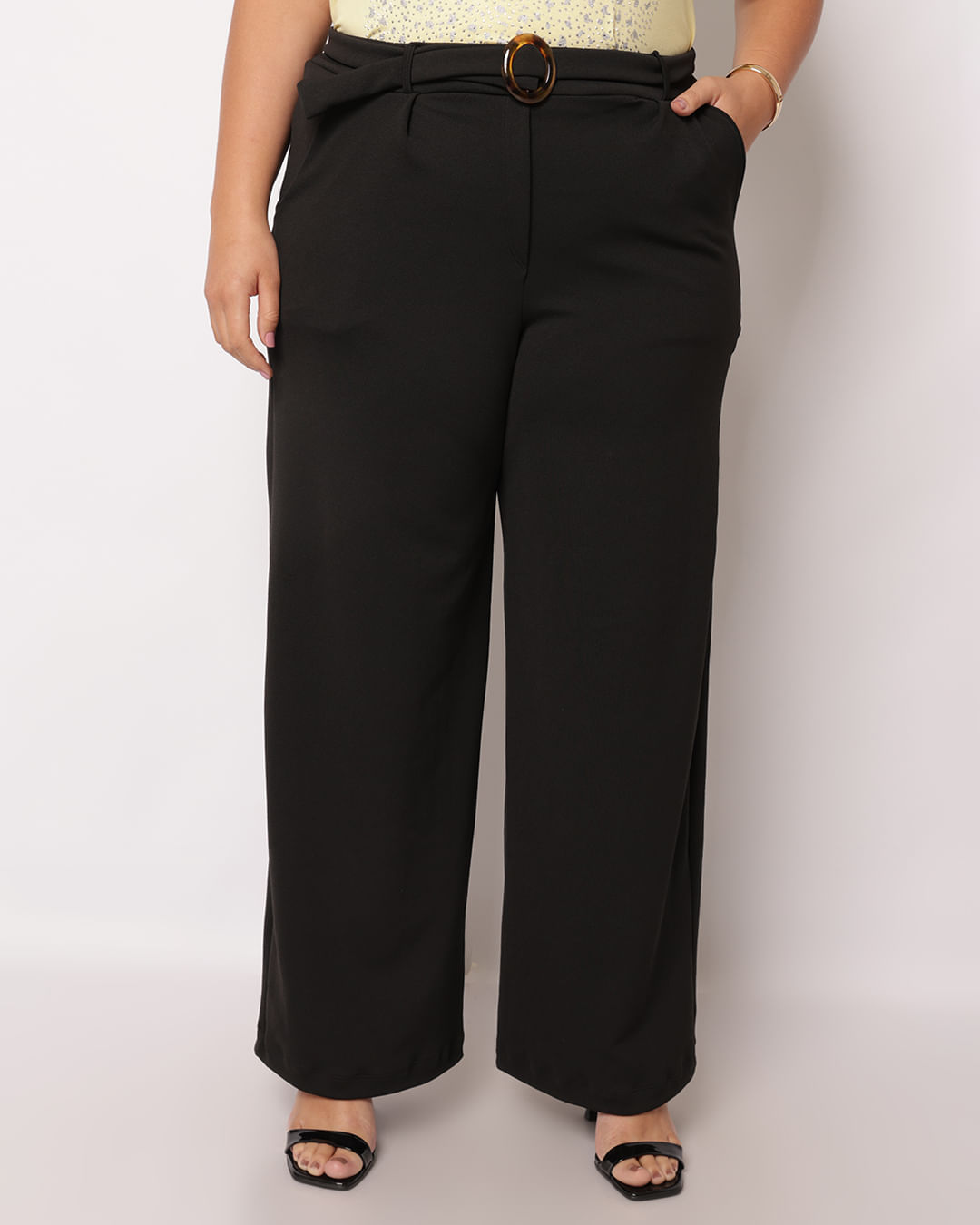 Calca-4384-Crepe-Faixa-Cinto-Pantalona---Preto