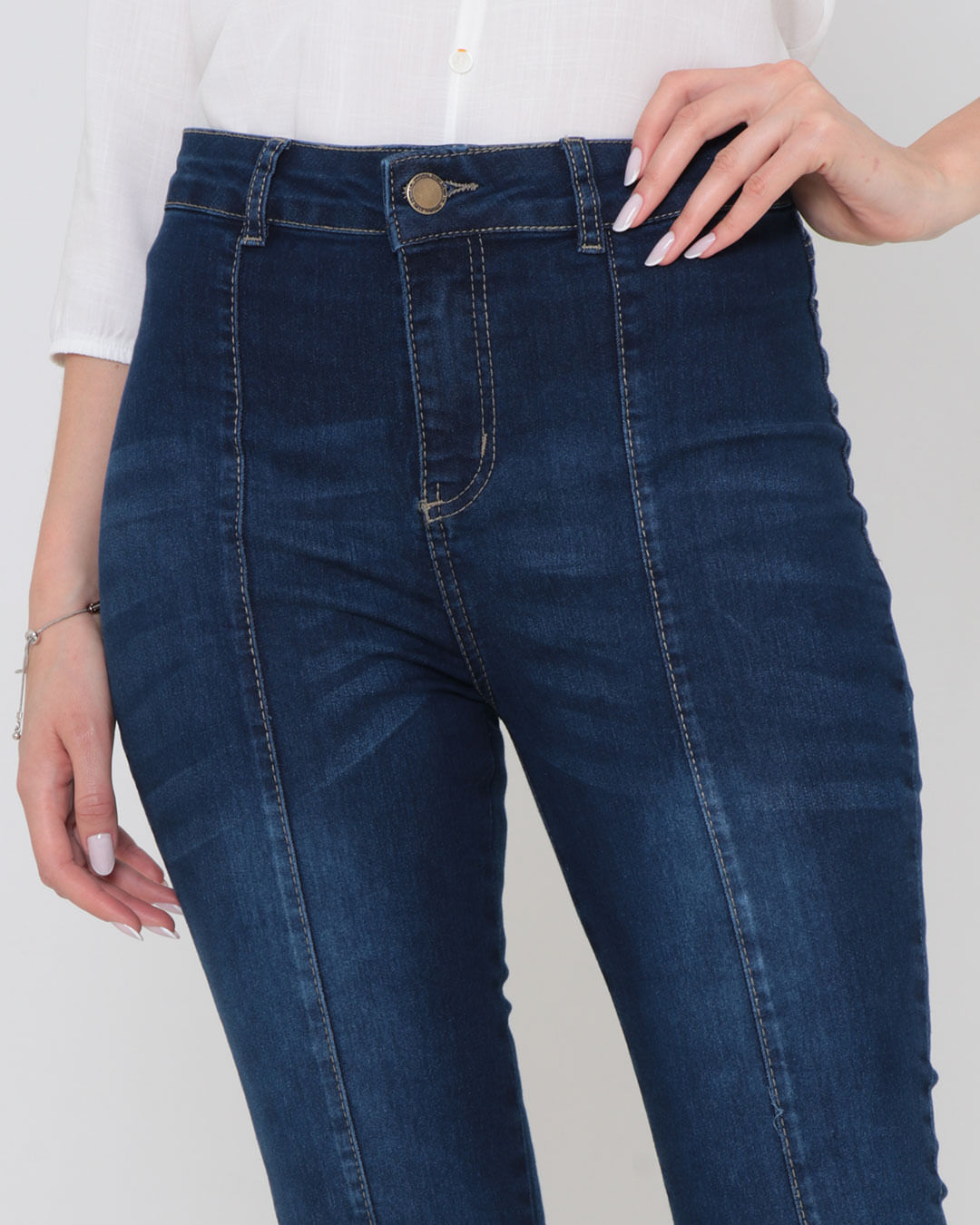 Calca-Jeans-Feminina-Flare--Com-Nervura-Azul
