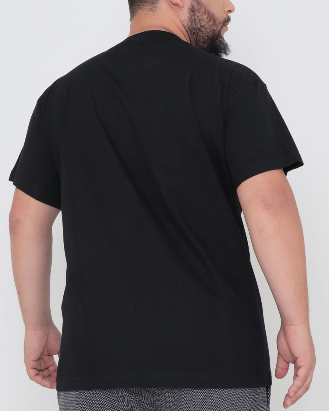 Camiseta-Plus-Size-Estampa-Fatal-Veludo-Preta