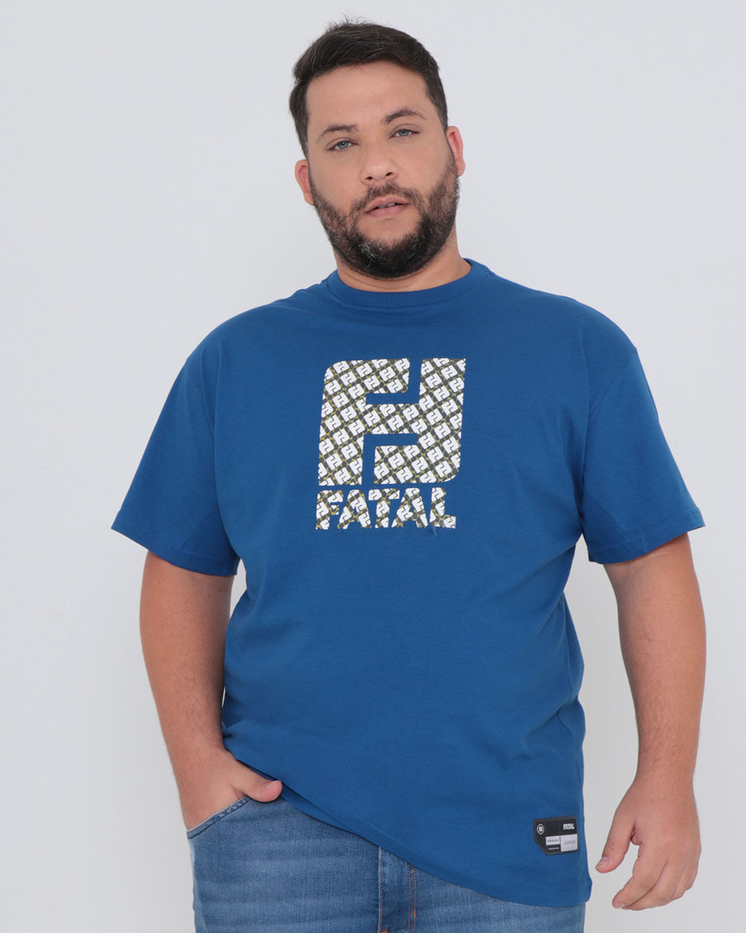 Camiseta-Plus-Size-Estampa-Fatal-Azul-