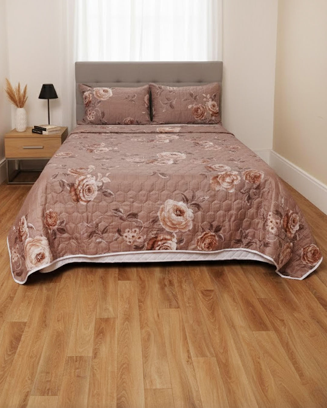 Kit-Colcha-Cs-Portat-Cabas-Ultrasonica---Marrom-Floral