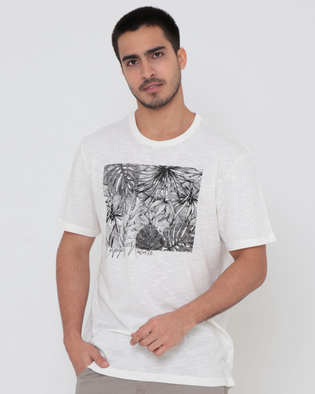 Camiseta-Estampa-Folhas-Off-White