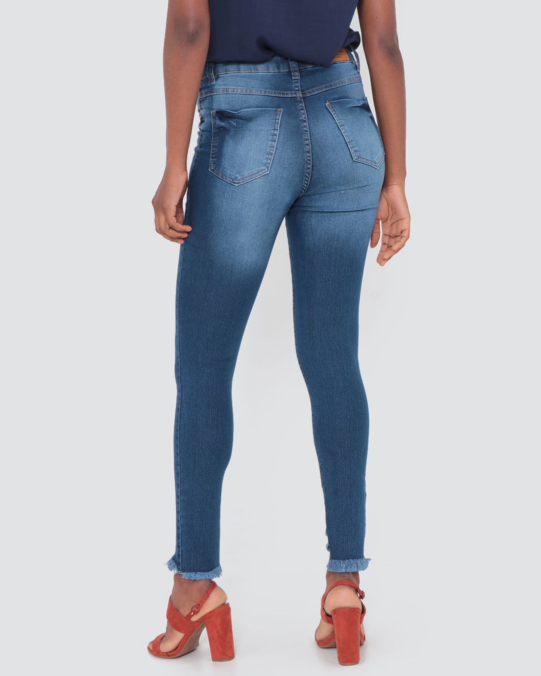Calca-Jeans-Feminina-Skinny-Barra-Desfiada-Azul