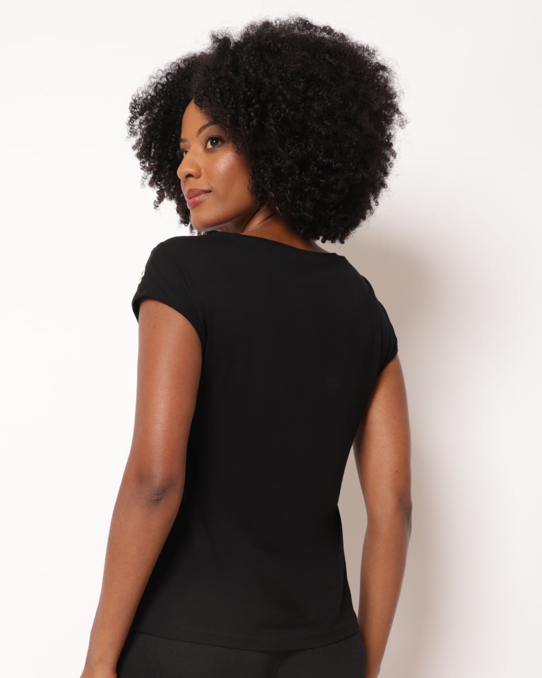 Blusa-Visco-Mc-Ilhos-Ombro-T114---Preto