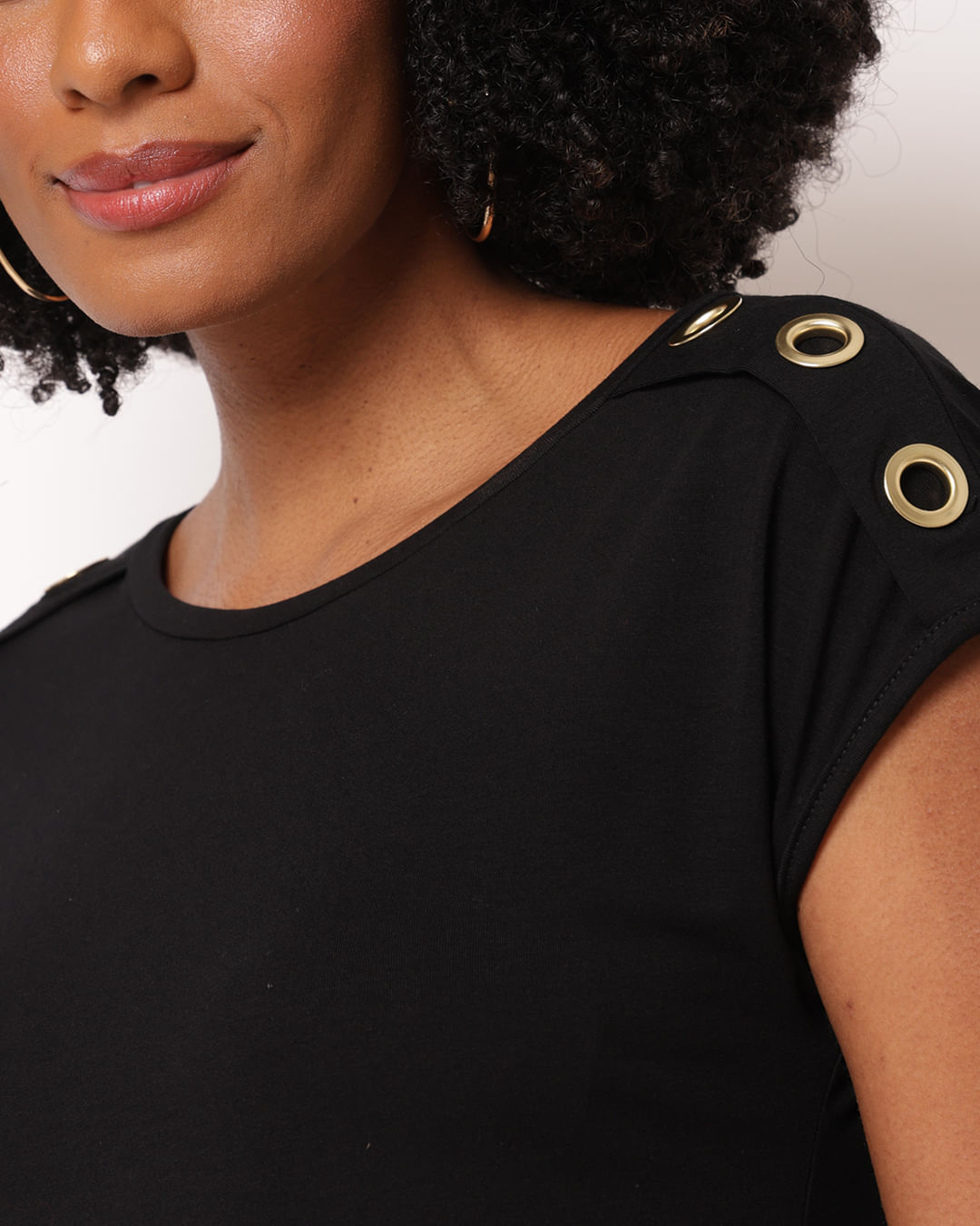 Blusa-Visco-Mc-Ilhos-Ombro-T114---Preto