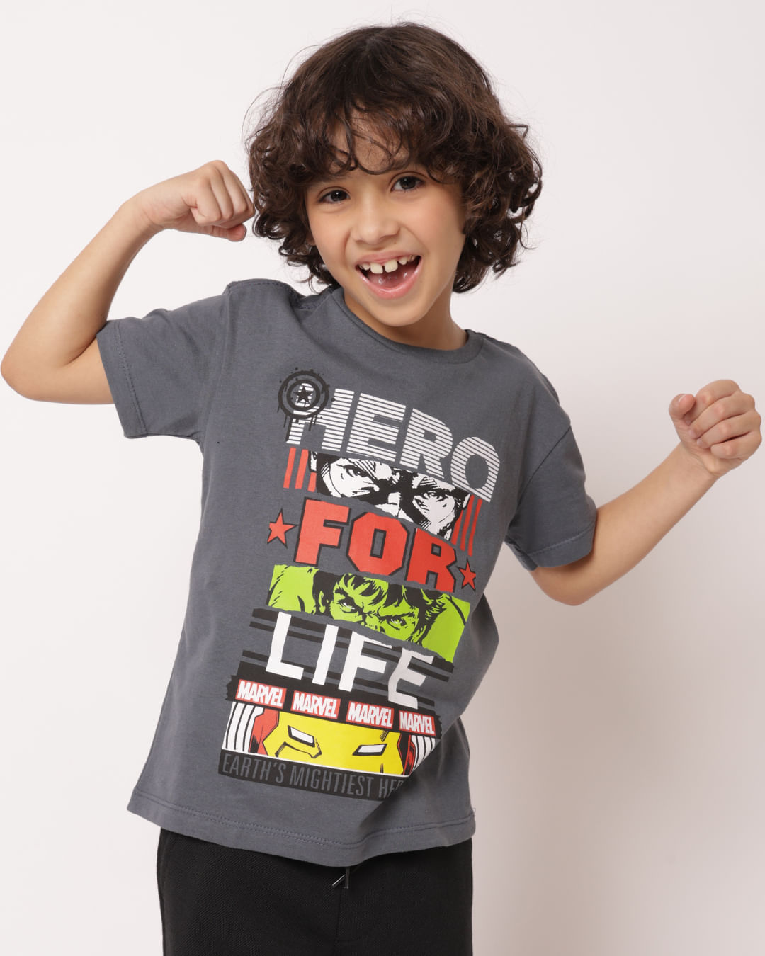 Camiseta-Tor-Info28-Mc-M-410-Avengers---Cinza