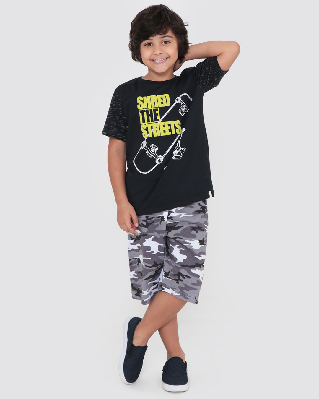 Camiseta-Infantil-Estampa-Skate-Preta