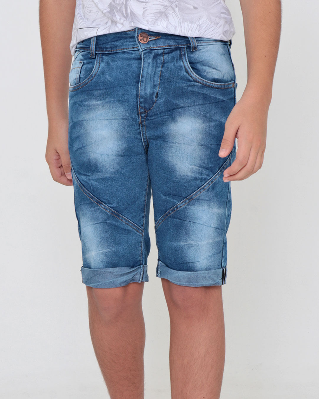 Short-Jeans-Juvenil-Com-Recorte-Barra-Dobrada-Azul