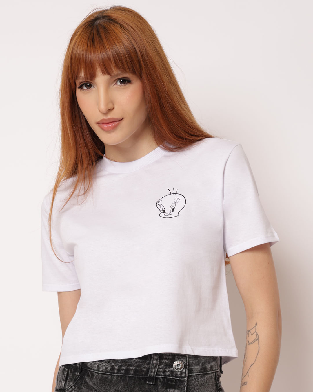 Camiseta Feminina Cropped Algodão Looney Tunes Piu Piu Branca-1764076566746