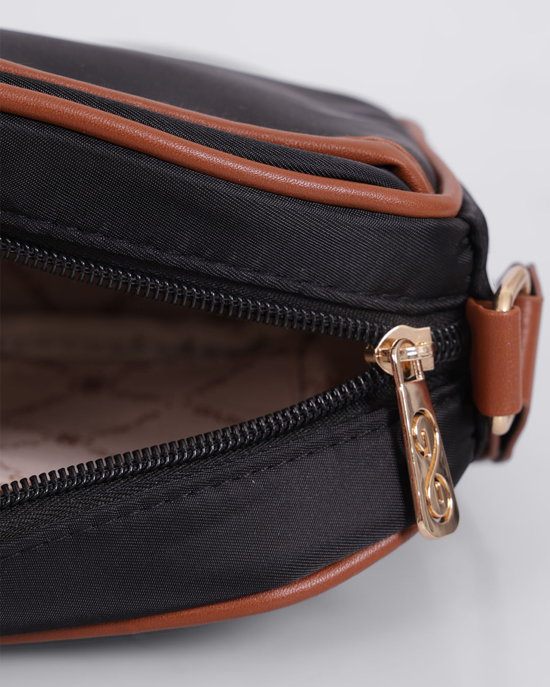 Bolsa-Transv--Peq--Preto--Bg-72757---Preto