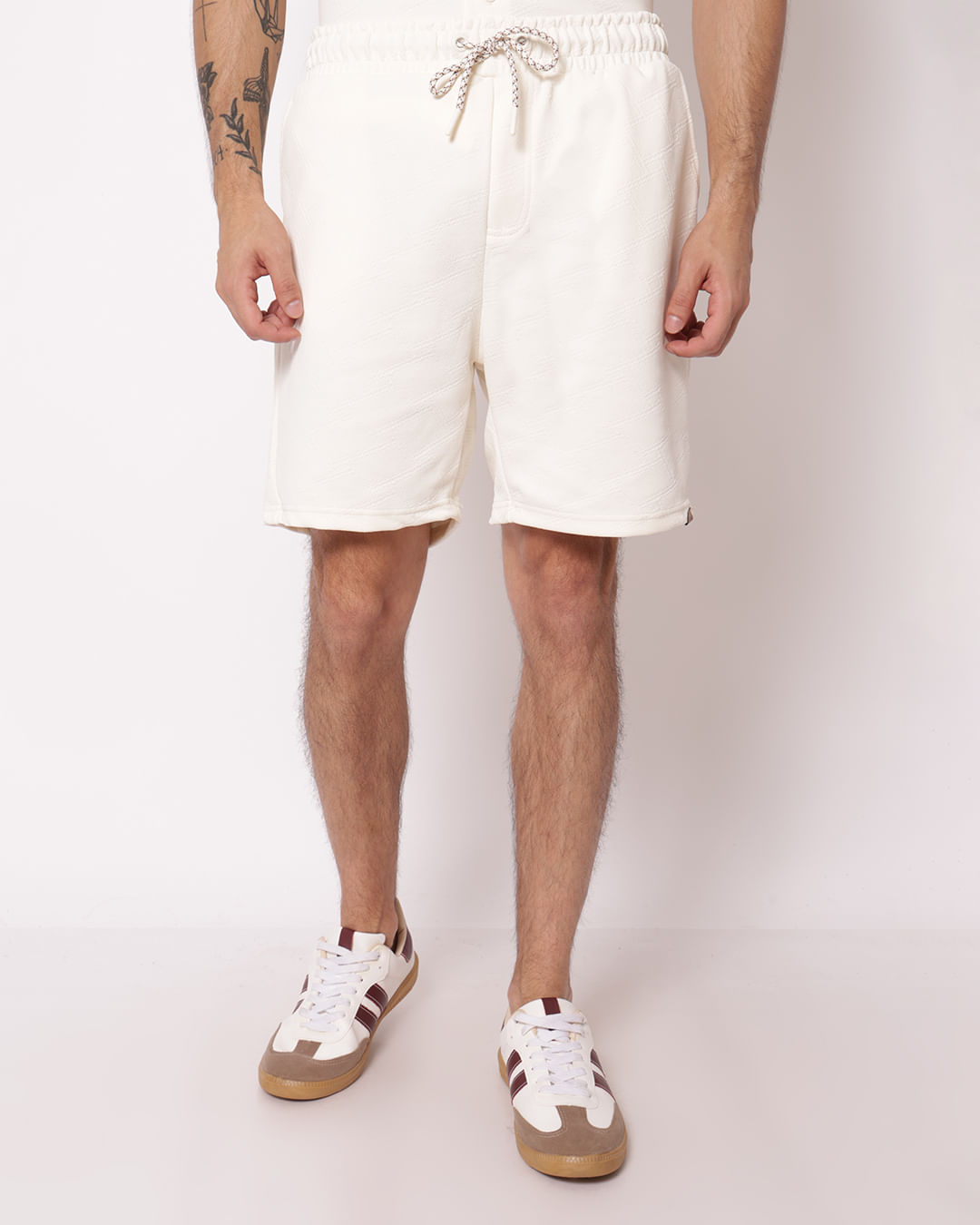 Bermuda-Soft--Jacguard-76704---Off-White