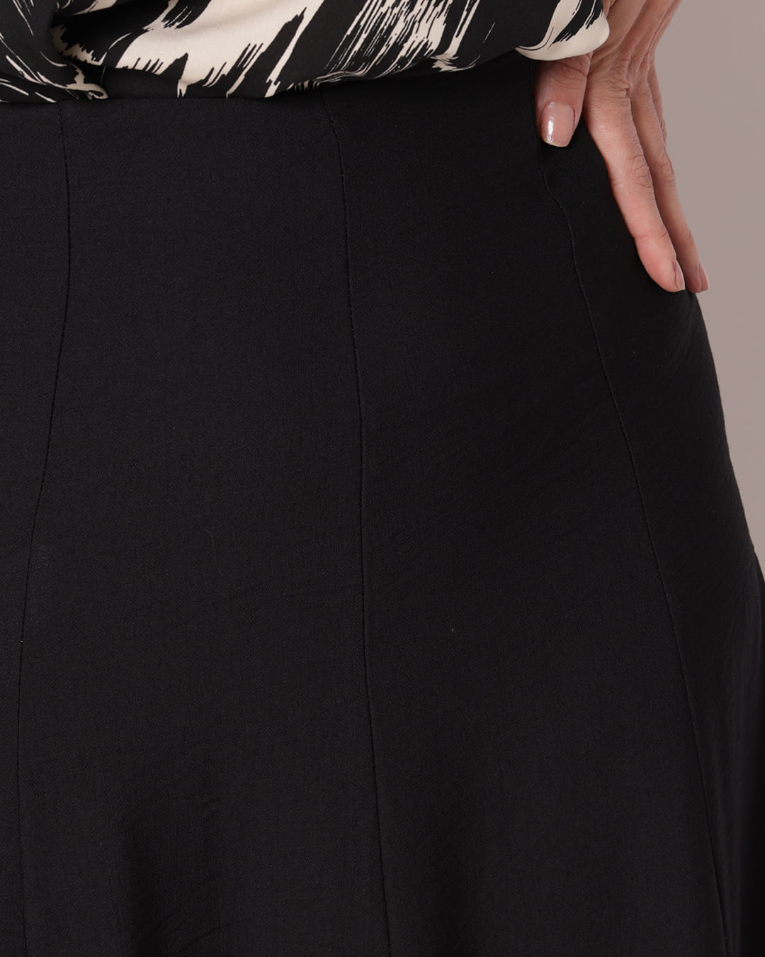 Saia-Tp-Midi-2027510---Preto