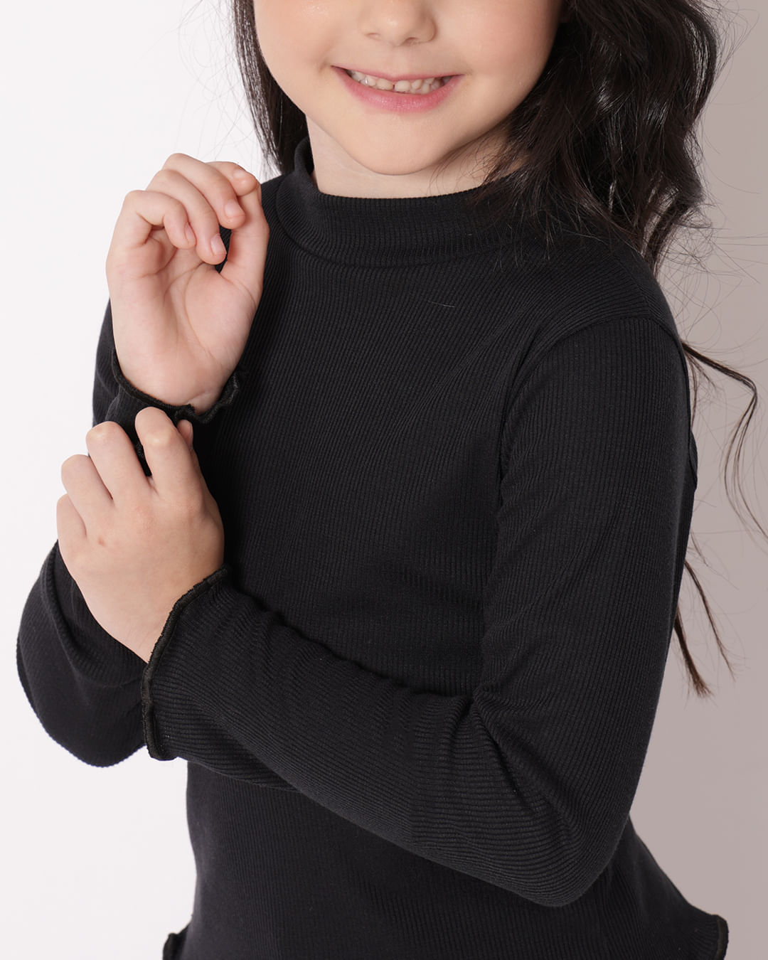 Blusa-Ml--Gola-Alta-24027-Pto-F-48---Preto