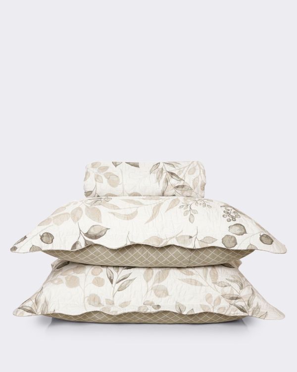 Kit Colcha Casal 3 Peças Plumagem Estampada Floral Branco UN