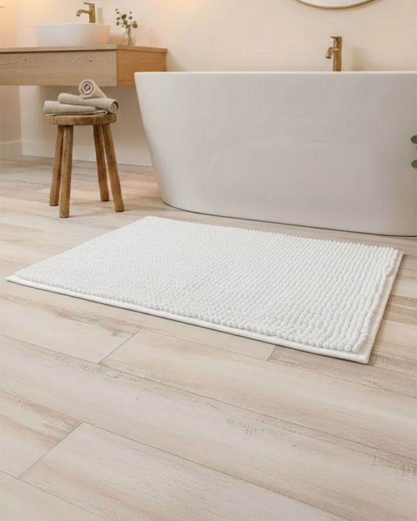 Tapete Banheiro 40cm x 60cm Bolinhas Felpudo Branco UN