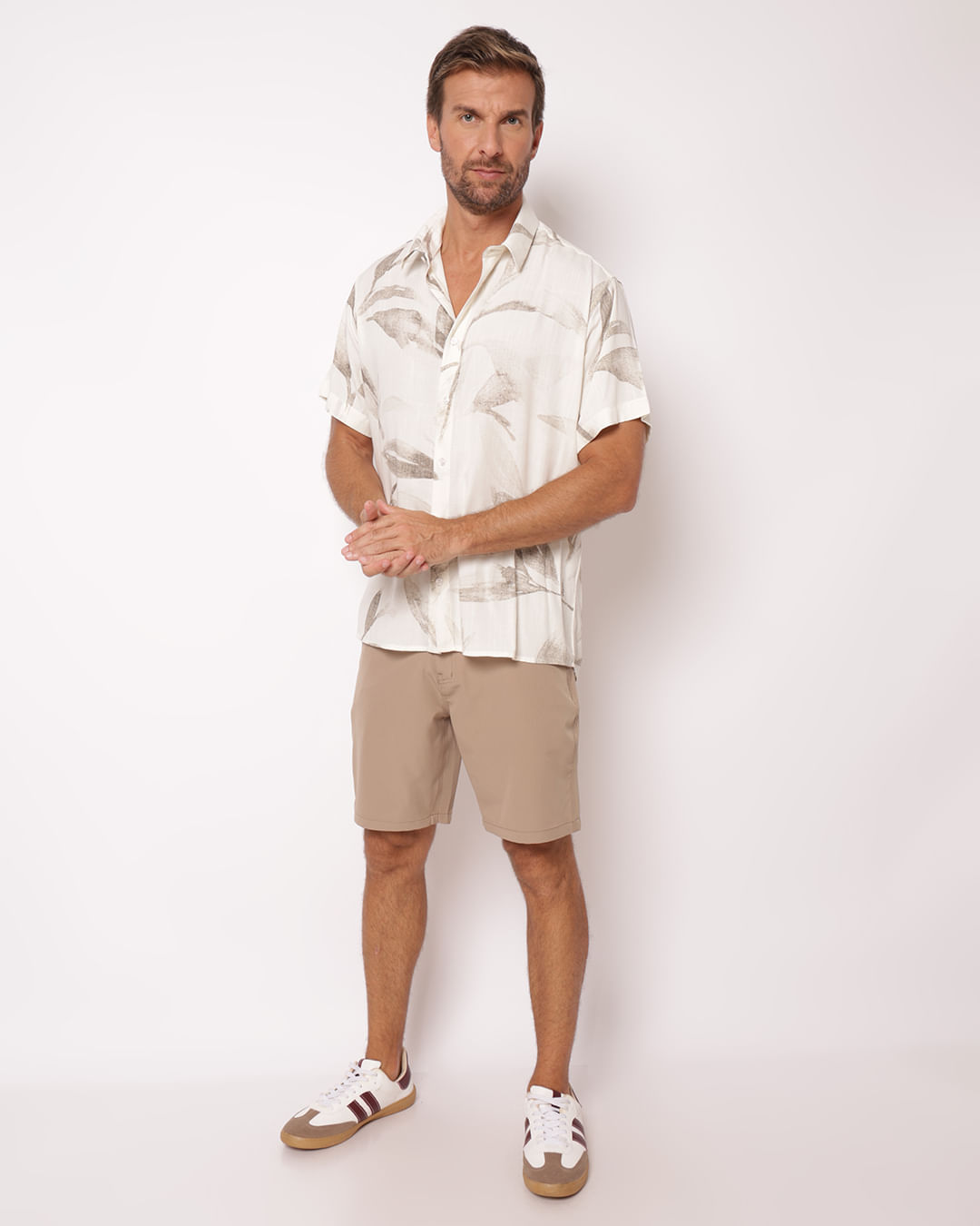 Cam-Mc-Folhagem-Off---Off-White-Floral