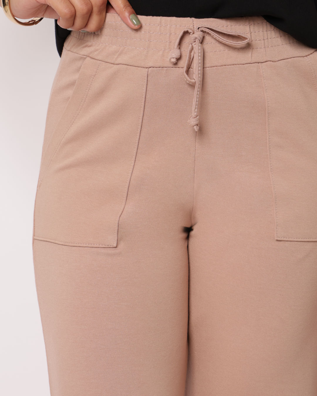 Calca-35045-Pantalona-Com-Bolso-Bege---Bege