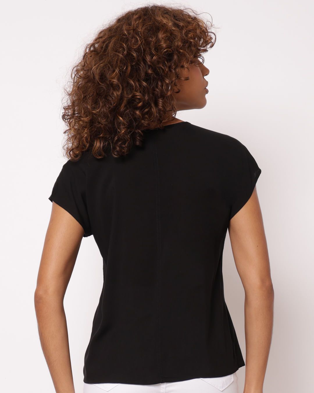 Blusa Feminina Berry & Co. Viscose Decote V Preta-1767355298094