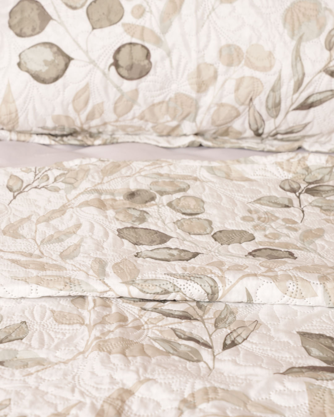 Kit-Colcha-Queen-Bouti-Emb-1-25---Branco-Floral