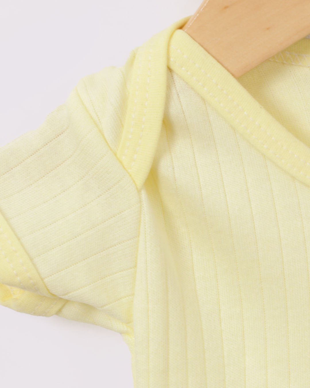 Body-Canelado-16810-Pg---Amarelo-Medio