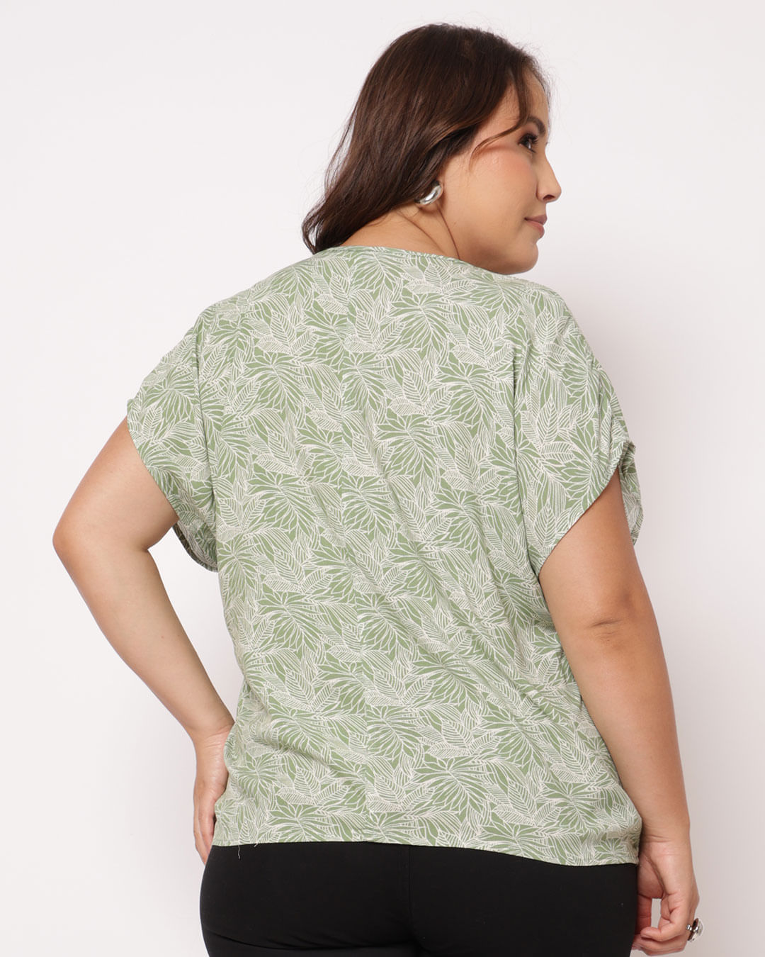 Blusa-Plus-Size-Feminina-Viscose-Berry---Co.-Estampada-Verde