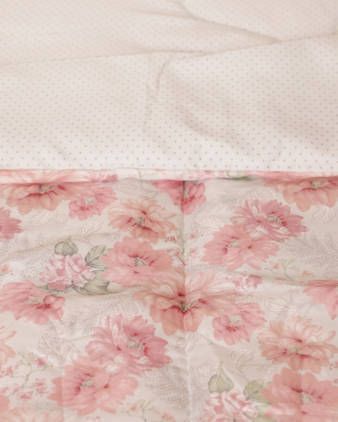 Edredom-Romantico-Casal-Ver-26---Rosa-Floral