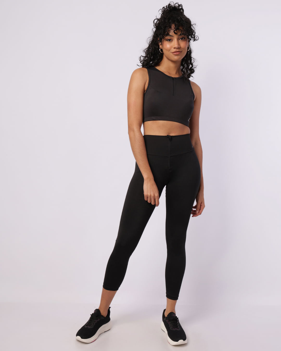 Top-Com-Ziper-Frente---Preto