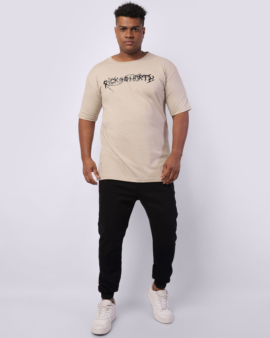 Camiseta-E4432-Rmorty-Bege-Plus---Bege