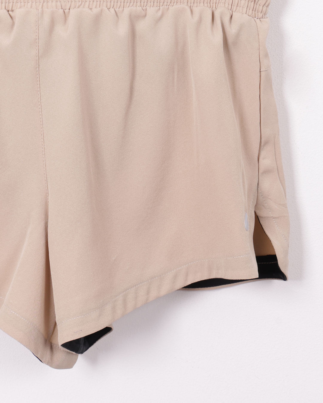 Shorts-52361-Com-Recorte-Lateral-Tactel---Bege
