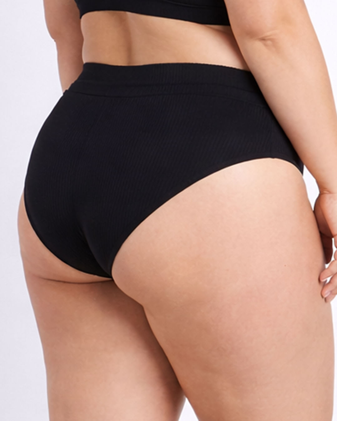 Calc-Tg-Biq-Canelada-Seamless-Preto-7316---Preto