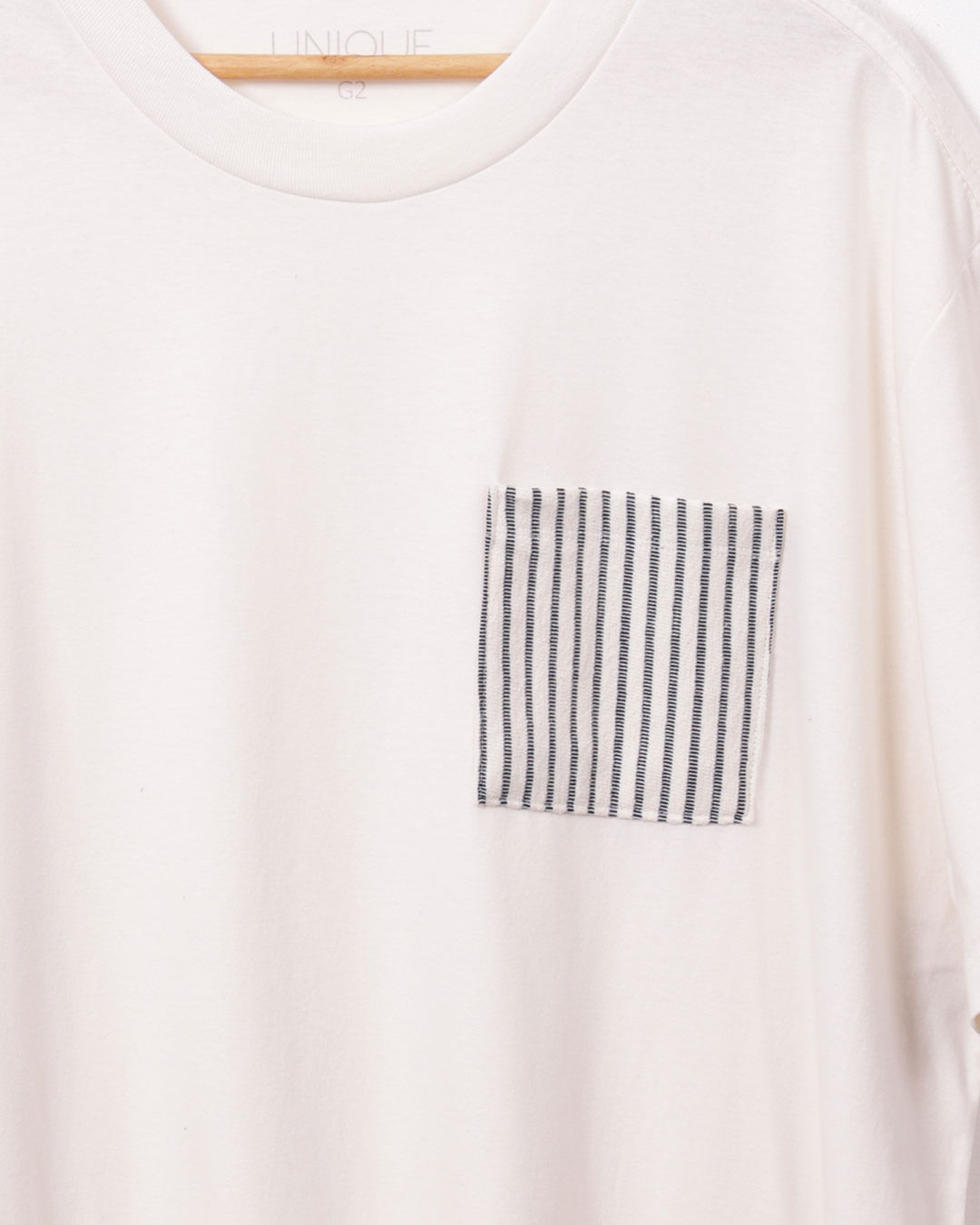 Camiseta-0402772-Bolso-Off-Plus---Off-White