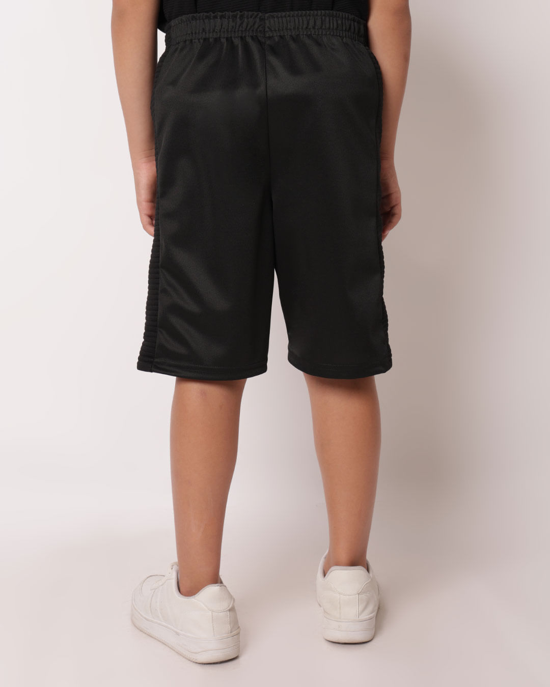 Bermuda-T45525-Hel-M-1016-Rick-E-Morty---Preto