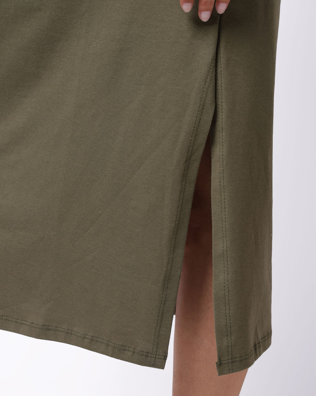 Vestido-1000111901-Midi-Amplo---Verde