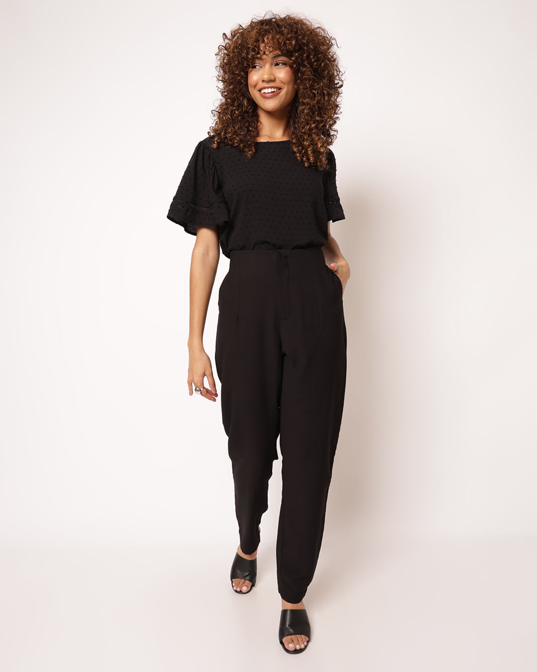 Blusa-Viscose-Dots-Mg-Ampla-730410---Preto