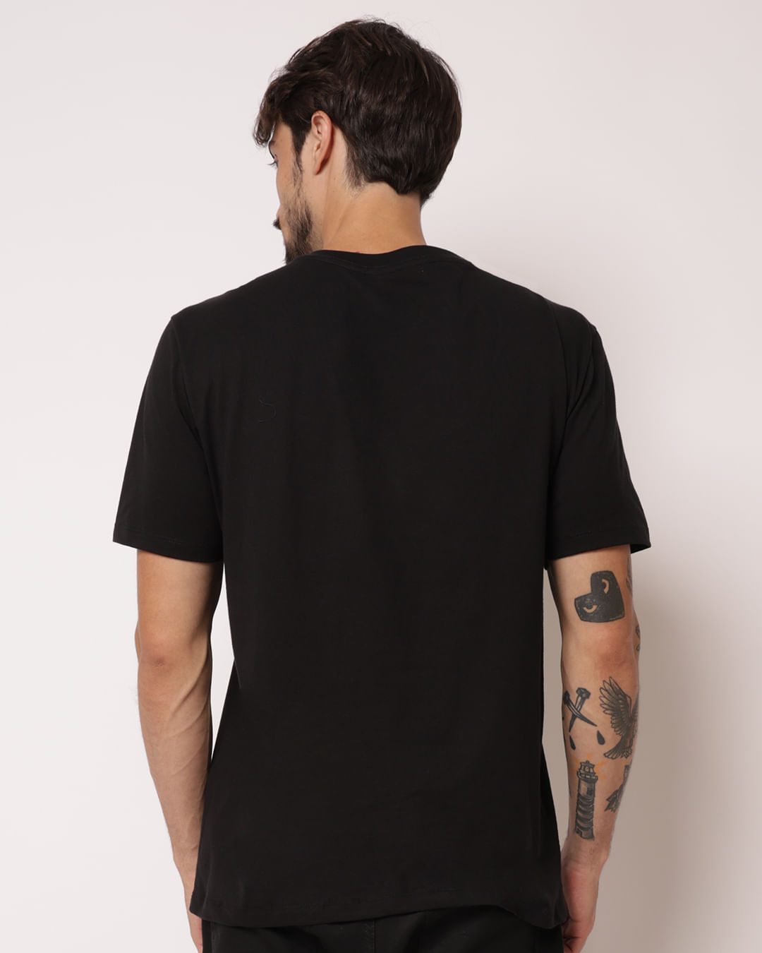 Camiseta-R--M--0401144-Pgg---Preto