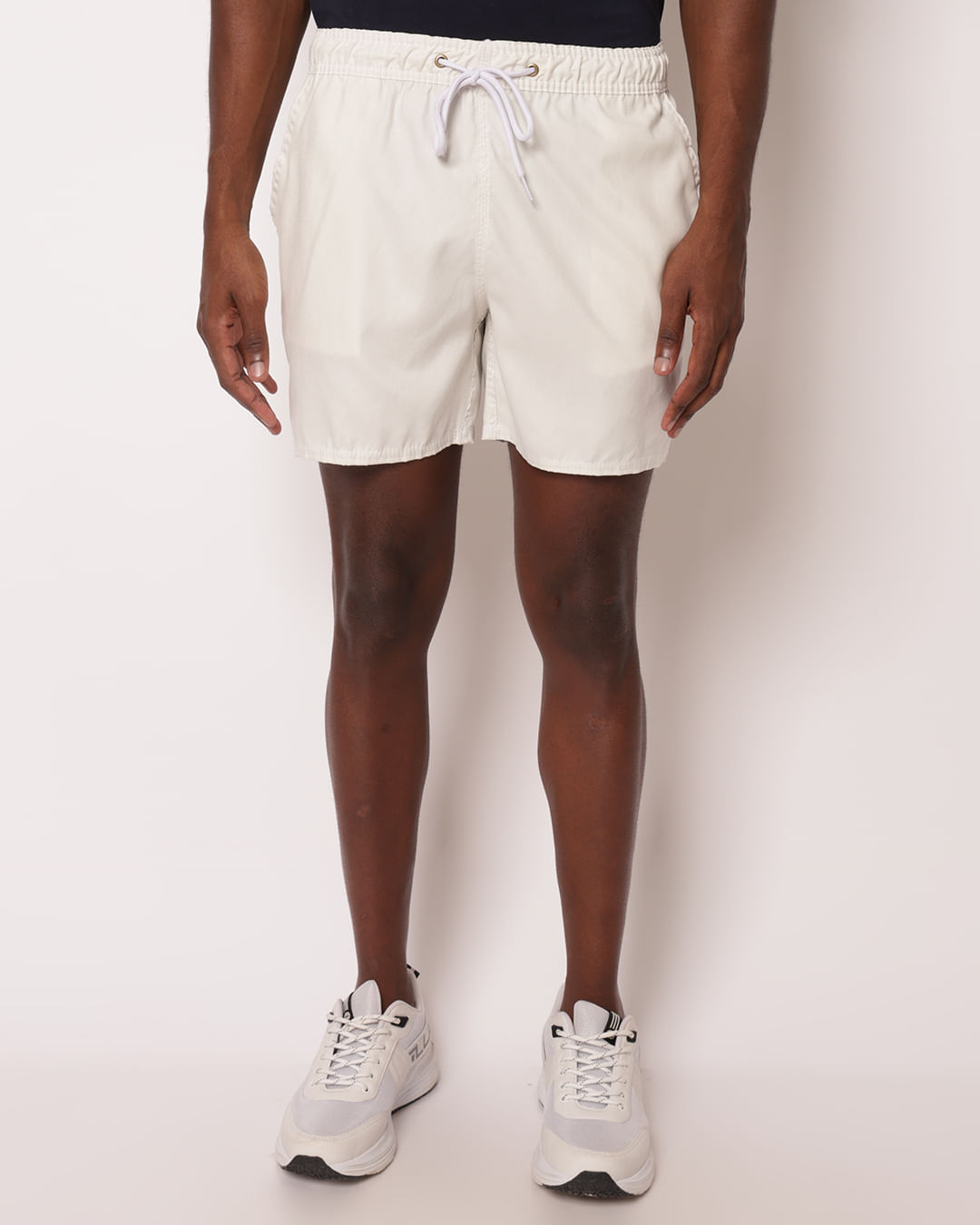 Berm-Taslon-Suede-112101-Lily-White---Off-White